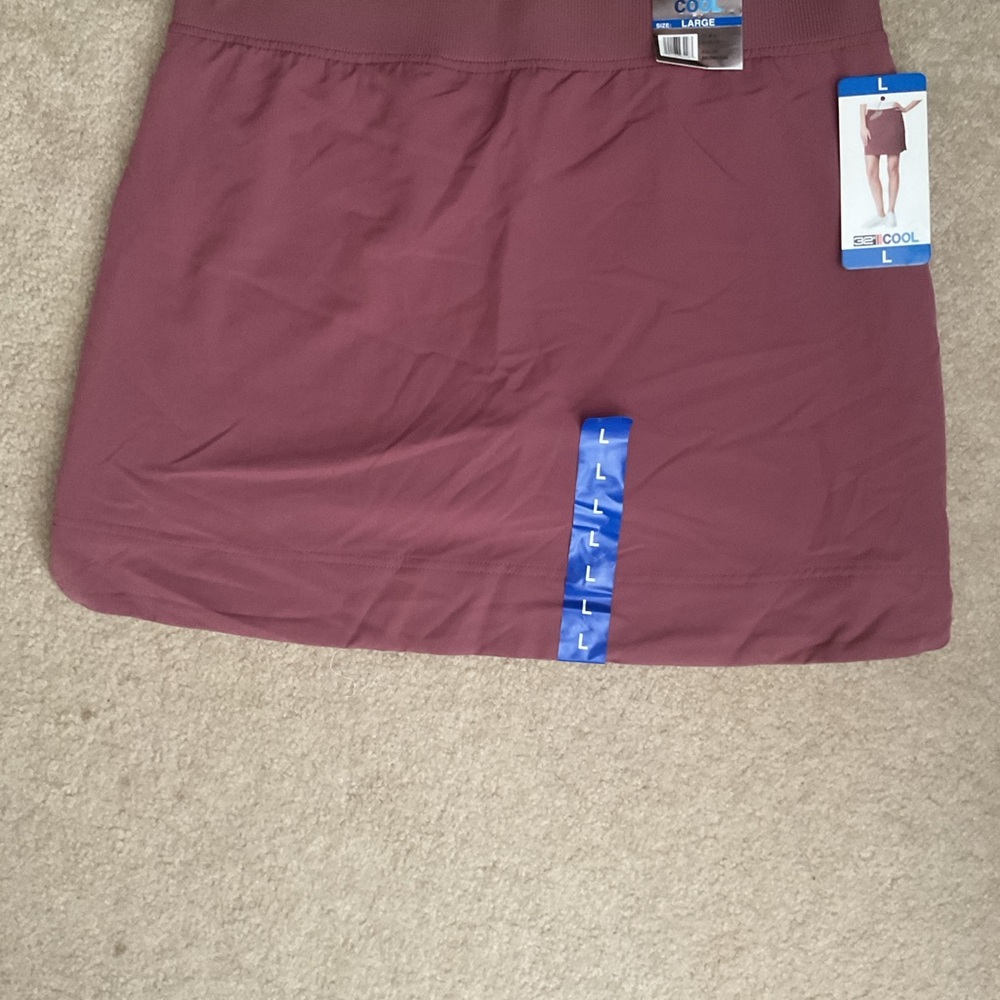 32 Degrees Redwood Skirt